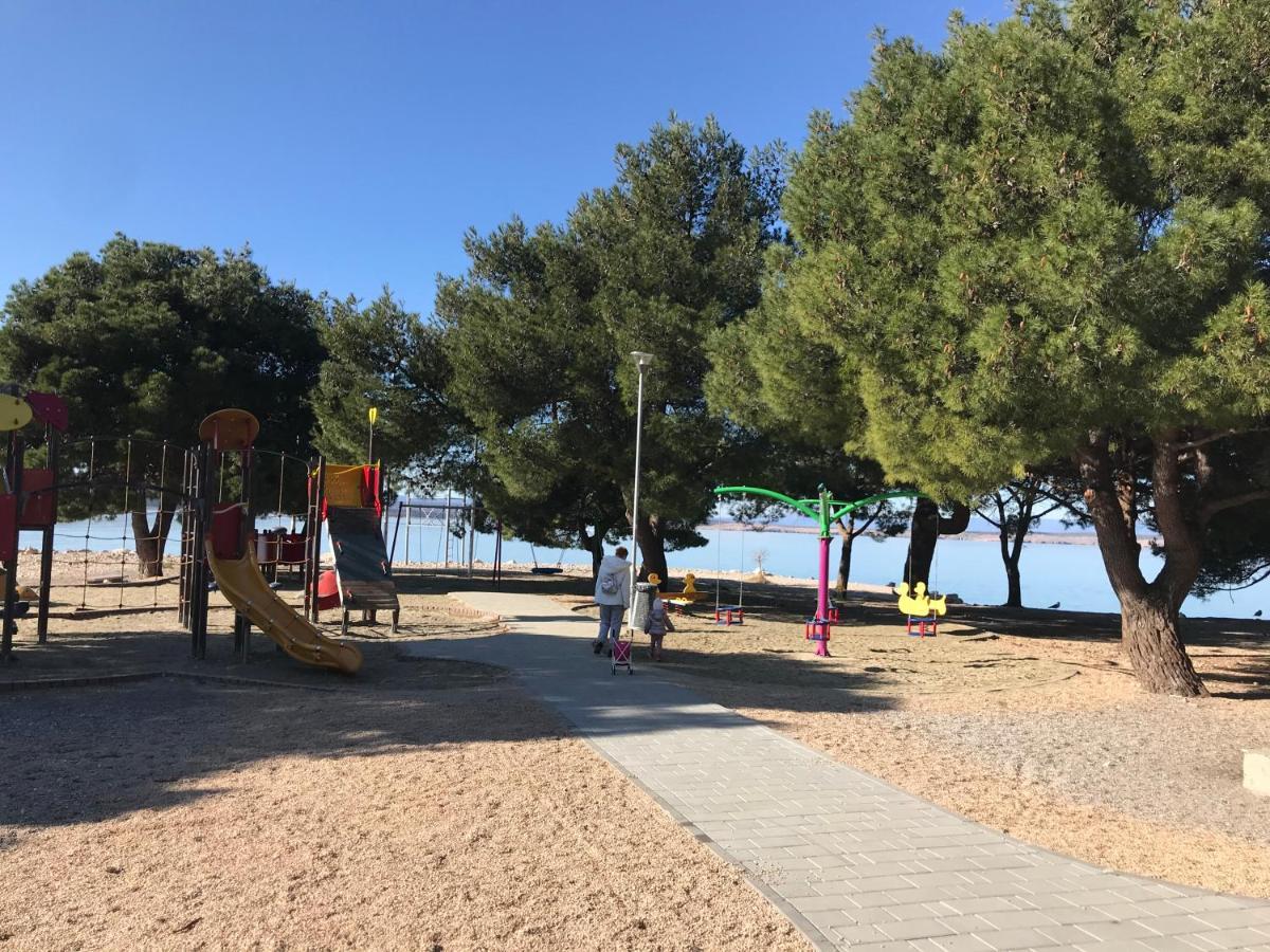 Family Apartments Vesna- 100 M Beach -Center Crikvenica Ngoại thất bức ảnh