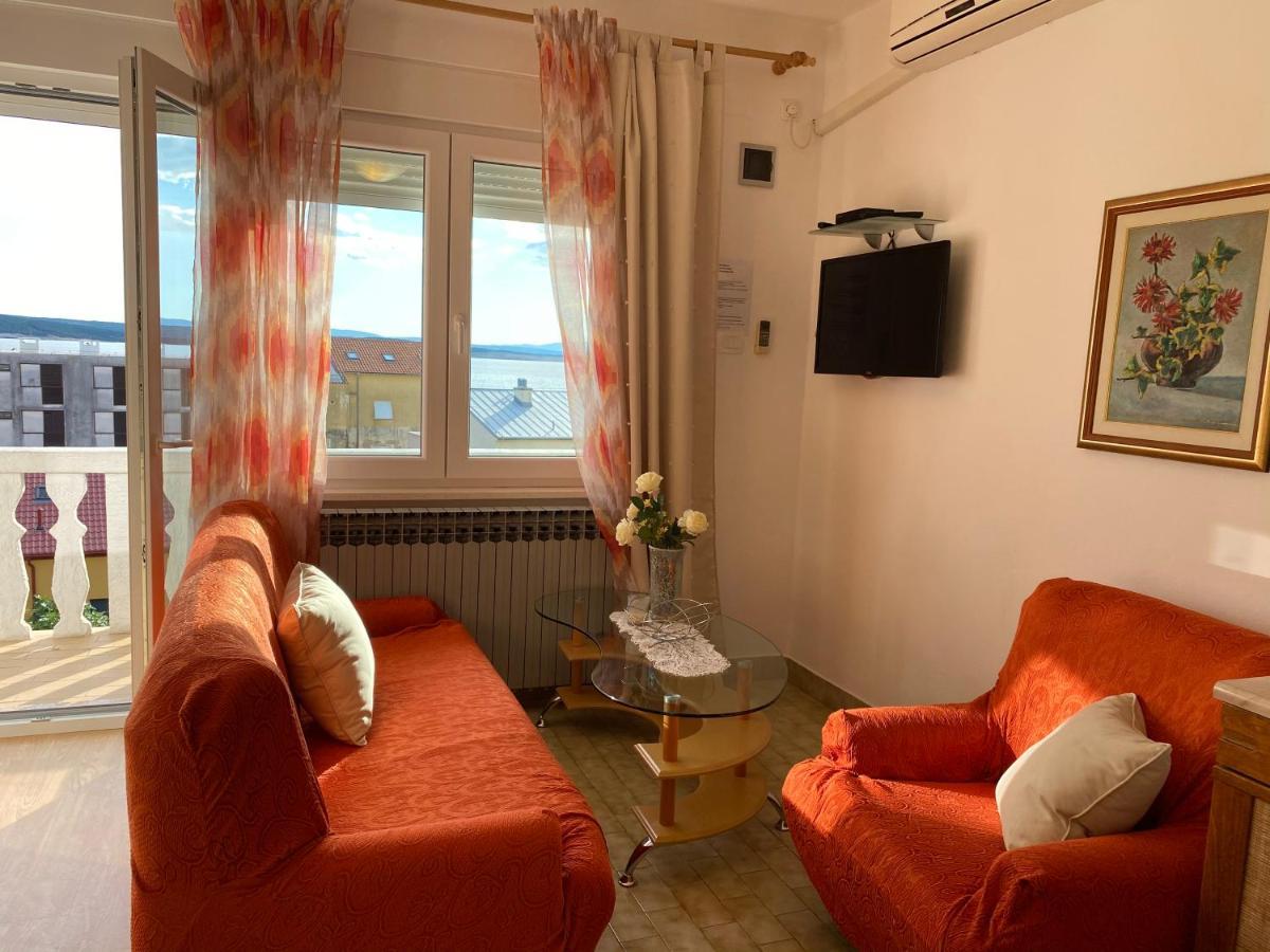 Family Apartments Vesna- 100 M Beach -Center Crikvenica Ngoại thất bức ảnh