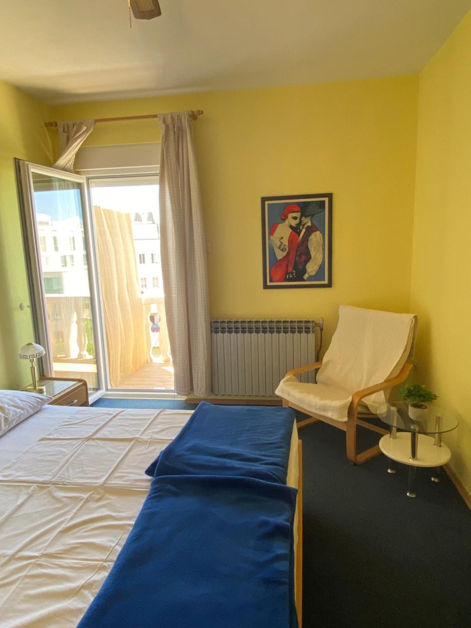 Family Apartments Vesna- 100 M Beach -Center Crikvenica Ngoại thất bức ảnh