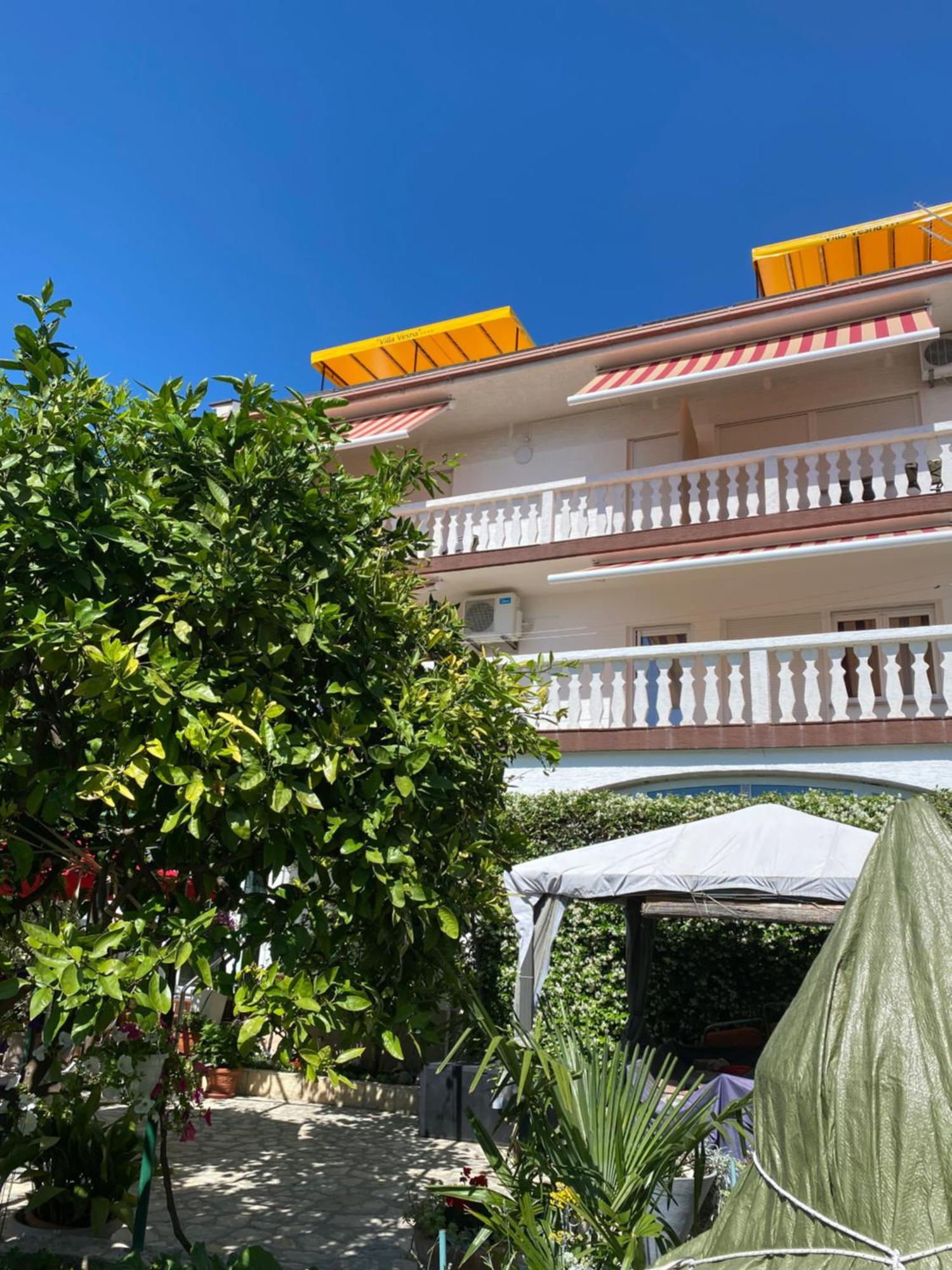 Family Apartments Vesna- 100 M Beach -Center Crikvenica Ngoại thất bức ảnh