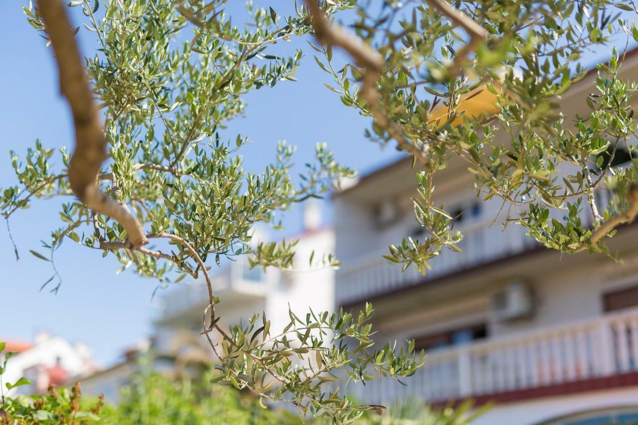 Family Apartments Vesna- 100 M Beach -Center Crikvenica Ngoại thất bức ảnh
